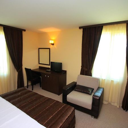 Hotel Siena House Sozopol Exterior foto