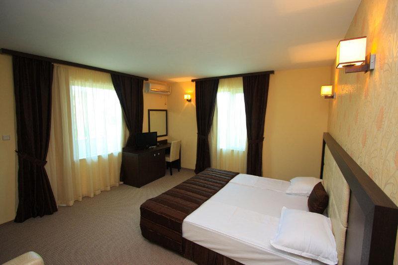 Hotel Siena House Sozopol Exterior foto